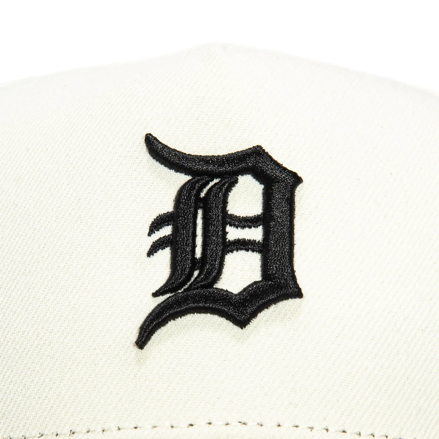 New Era 9Forty A-Frame Detroit Tigers Snapback Hat - White. Black
