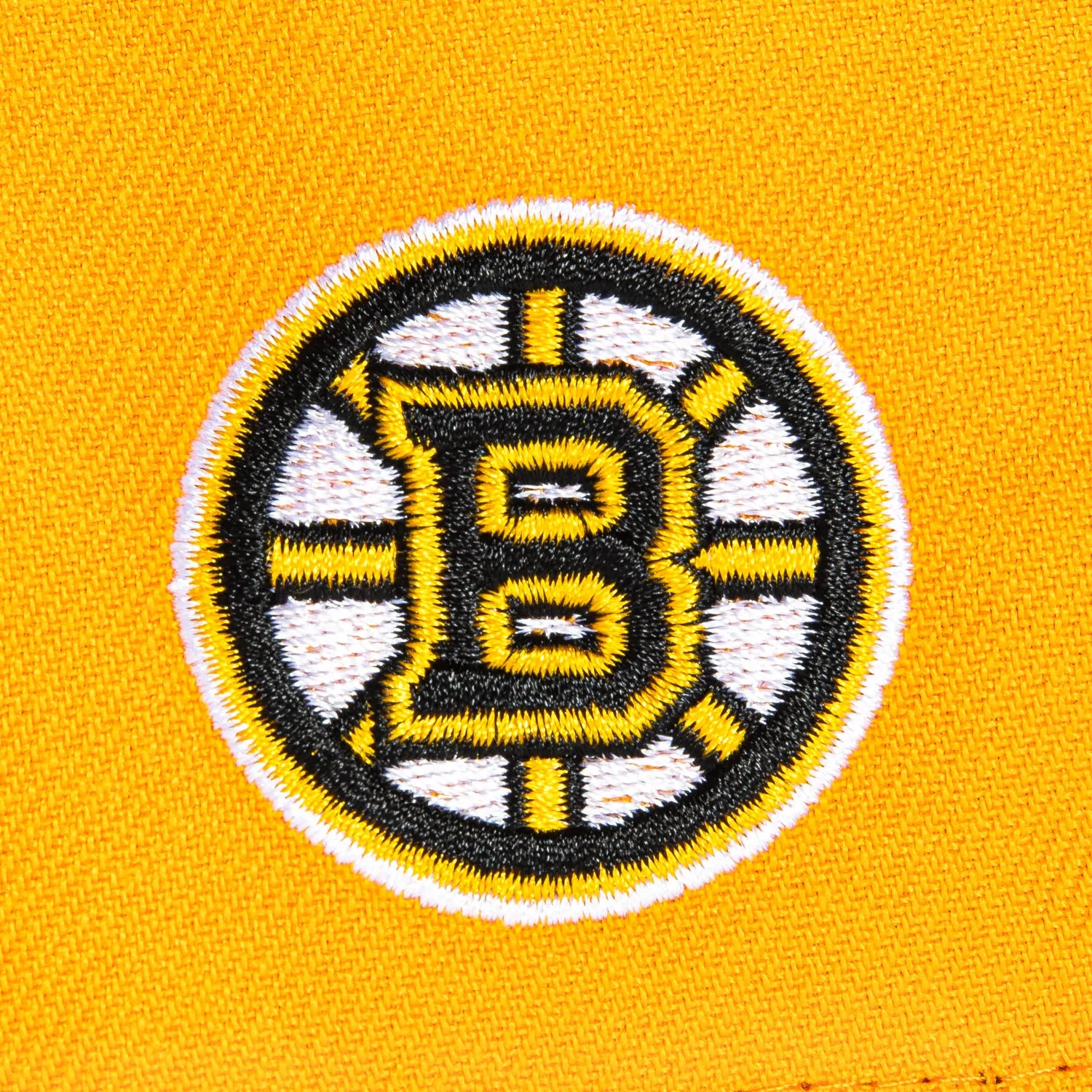 New Era 9Forty A-Frame Mascot Boston Bruins Logo Patch Blades the Bear Snapback Hat - Gold, Black