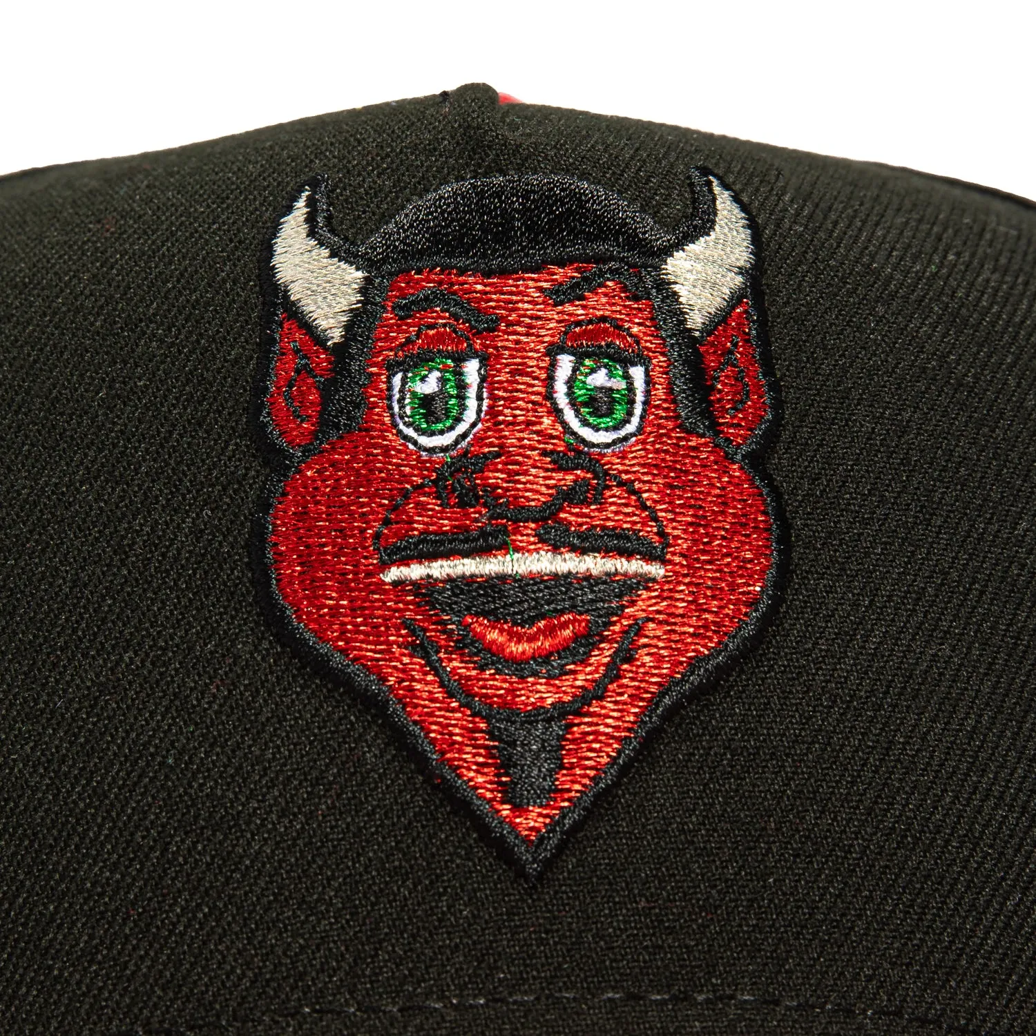 New Era 9Forty A-Frame Mascot New Jersey Devils Logo Patch NJ Devil Snapback Hat - Black, Red