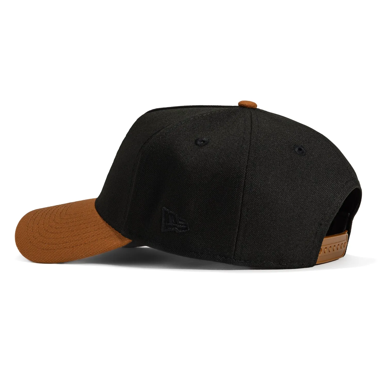 New Era 9Forty A-Frame New York Yankees 1999 World Series Patch Snapback Hat - Black, Brown