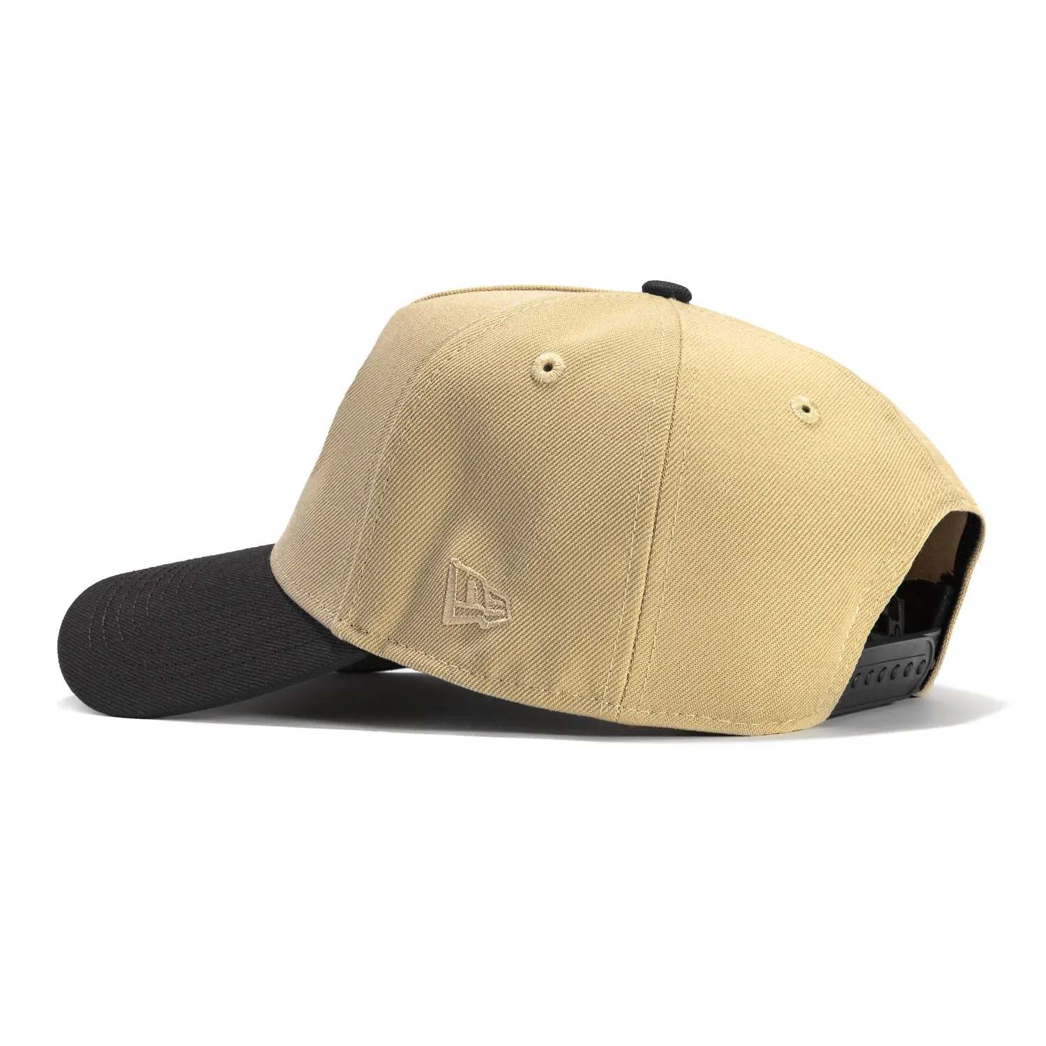New Era 9Forty A-Frame New York Yankees 1999 World Series Patch Snapback Hat - Tan, Graphite