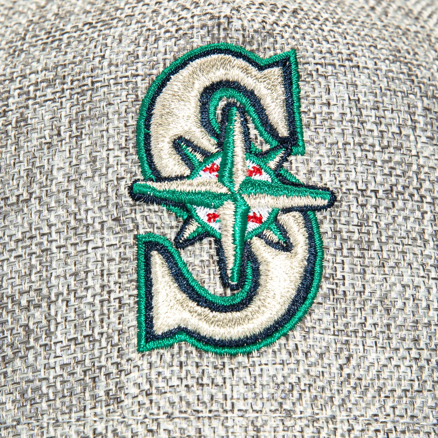 New Era 9Forty M-Crown Cotton Weave Seattle Mariners Snapback Hat - Grey