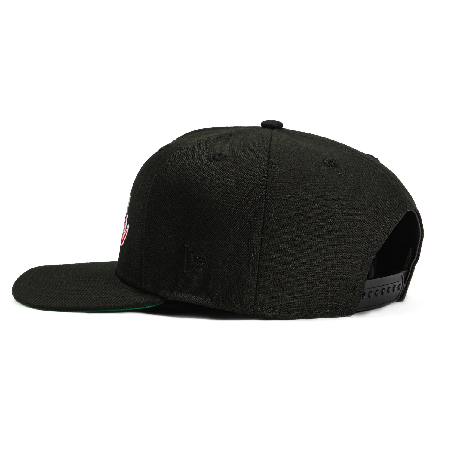 New Era 9Seventy Chicago Bulls Script Stretch-Snapback Hat - Black