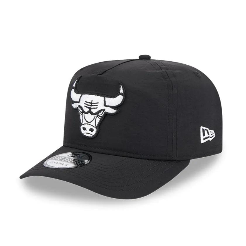 New Era Golfer Everyday Nylon Chicago Bulls Strapback Hat - Black